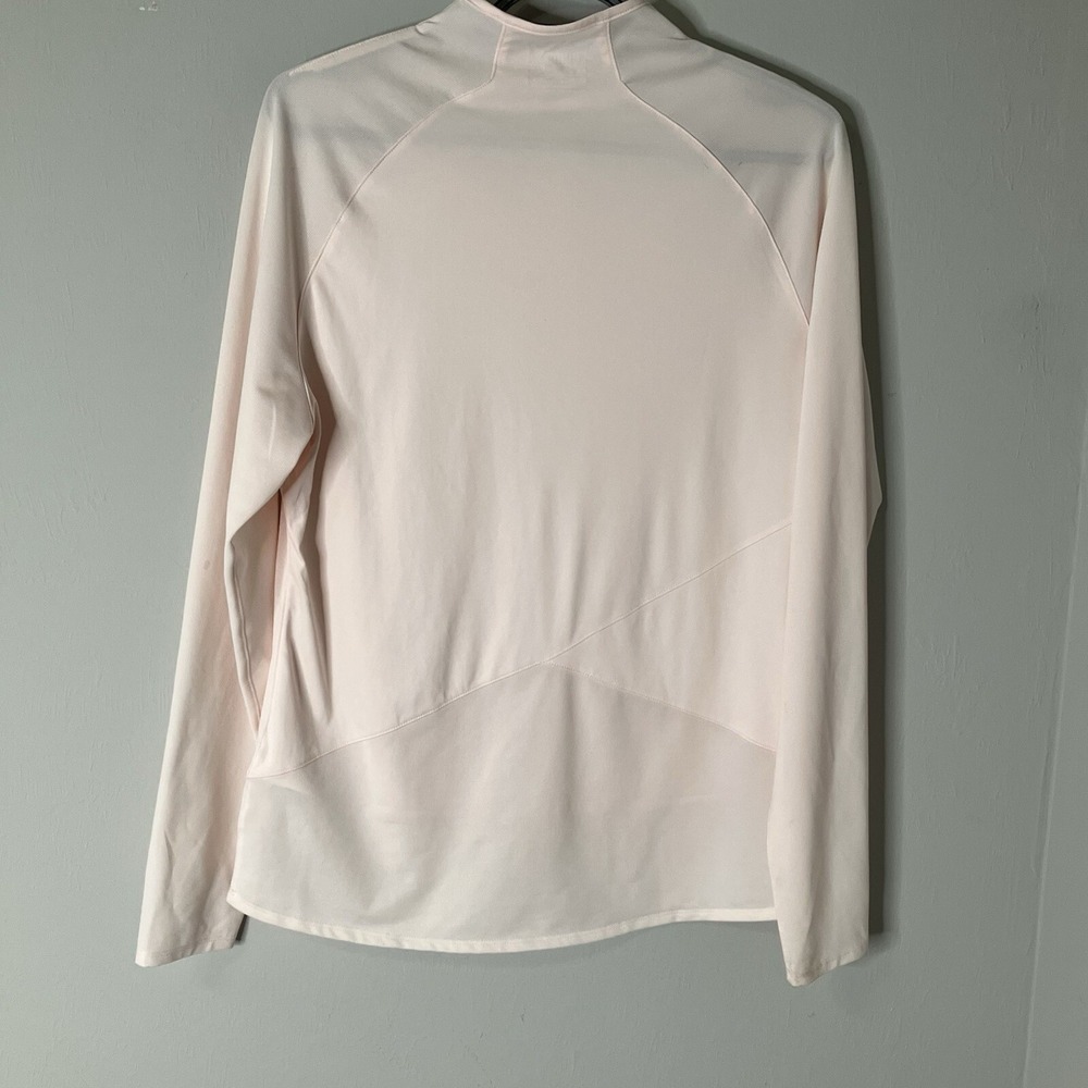 Brand - Picture 4 of 11
